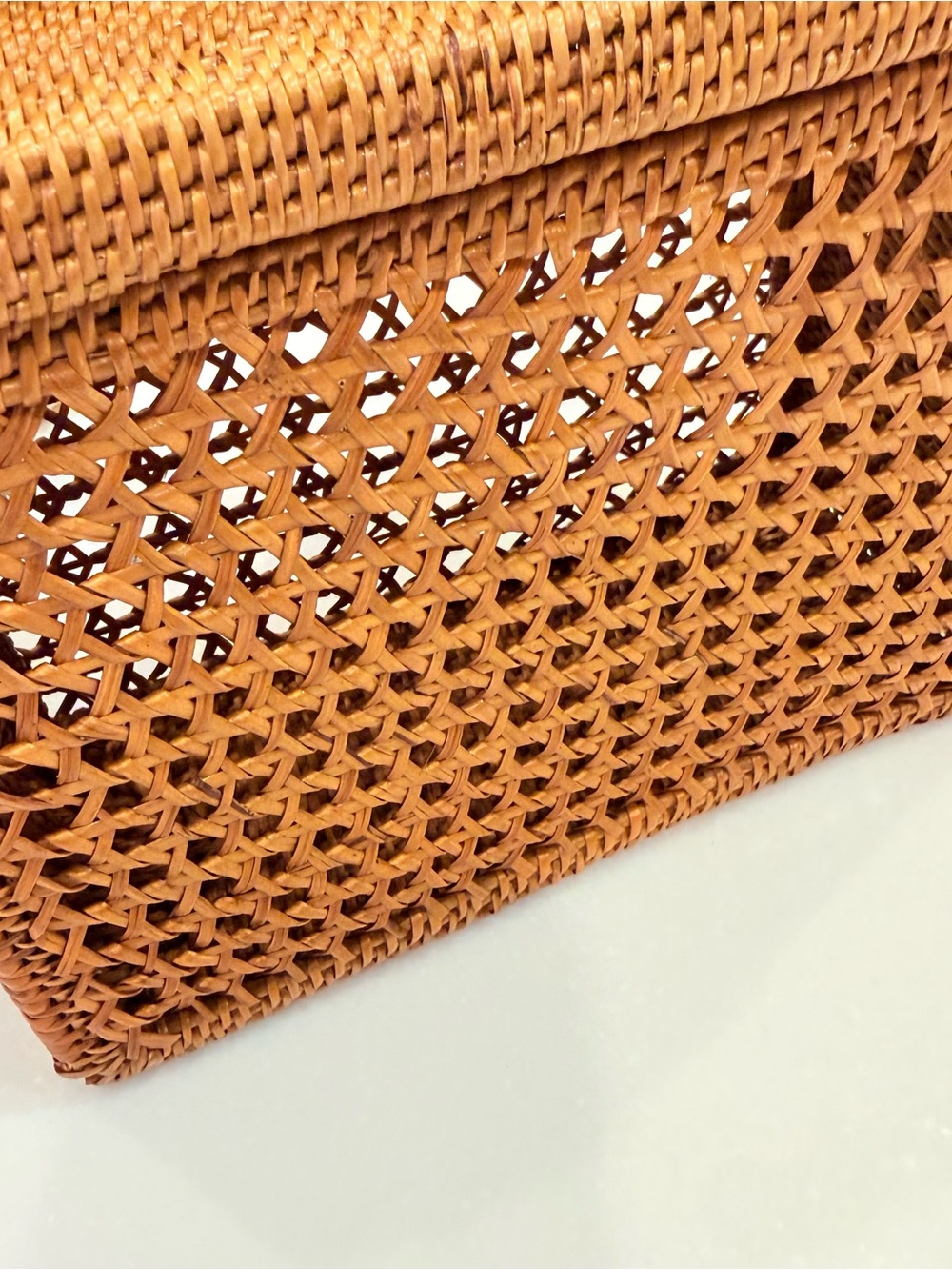Bembien Women’s Handwoven Rattan Leather Shoulder Strap Dust Bag NWT - Picture 6 of 10